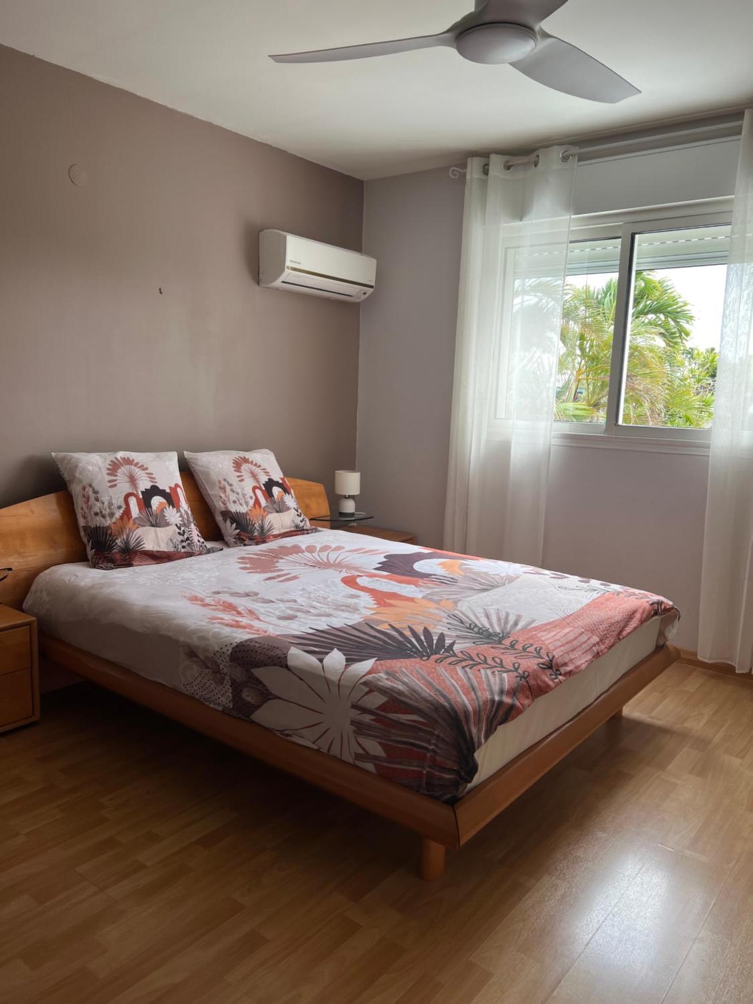 Villa Etang Sale Les Bains Avec Piscine Privee Bagian luar foto